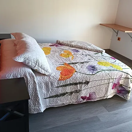 Casa Duarte, Airinos De Xil * Meano